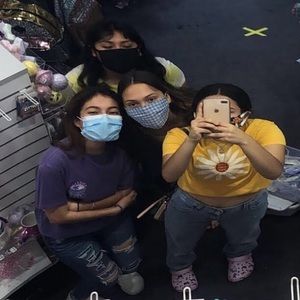 Meet your Posher, Marcela